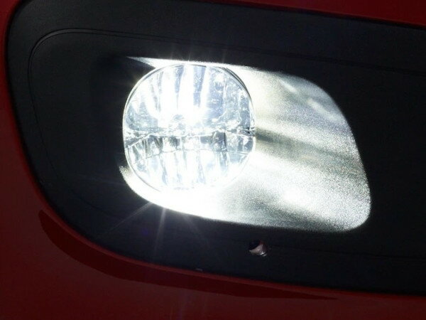 【11/27まで!ポイント10倍】フィアット 純正 LEDフォグランプ FIAT 500X 334 チンクエチェントエックス 59123503