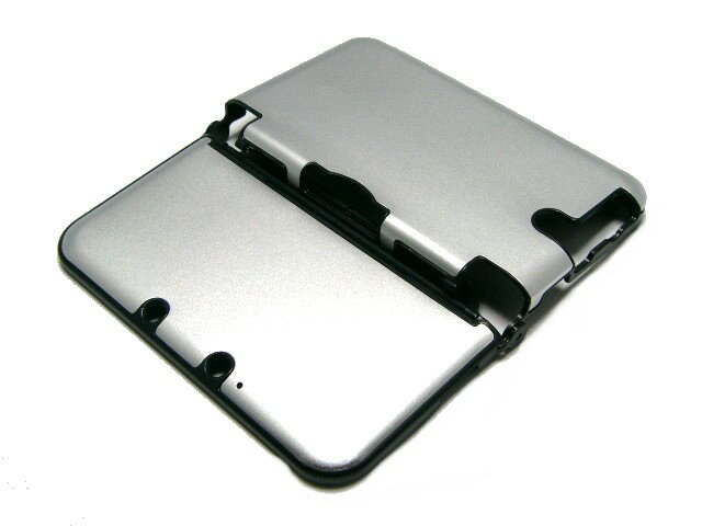 3DSLL保護プラスチックxアルミニウム収納ケースカバー新品銀(※new3DSLL非対応)