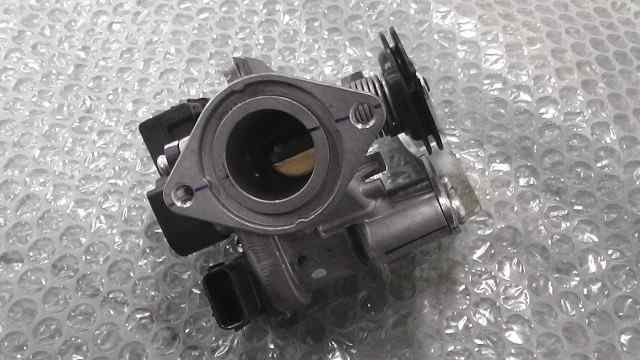 バイクパーツ　アドレス 110 4ST　CE47A-152xxx　の　スロットルボデー *1629436806　【中古】【送料込】