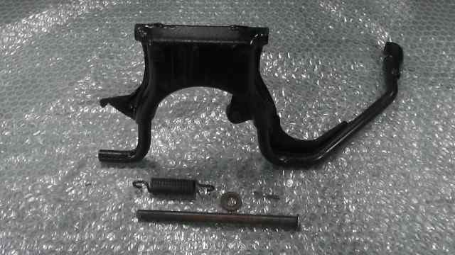 バイクパーツ　ジョルノ4スト　GIORNO　AF70-1019xxx　の　センタースタンド *1629767242　【中古】【..