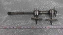 バイクパーツ バリオス2 ZR250B-002xxx の リアアクスルシャフト *1634263192 【中古】【送料込】