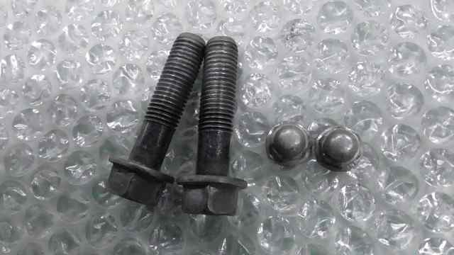 バイクパーツ ディオ110 JF31-1004xxx の マフラーボルト *1646274986 【中古】【送料込】