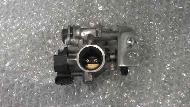 バイクパーツ　アドレス 110 4ST　CE47A-137xxx　の　スロットルボデー *1648171342　【中古】【送料込】