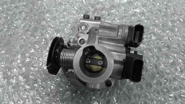 バイクパーツ アクシスZ SED7J-026xxx の スロットルボディ *1651123066 【中古】【送料込】