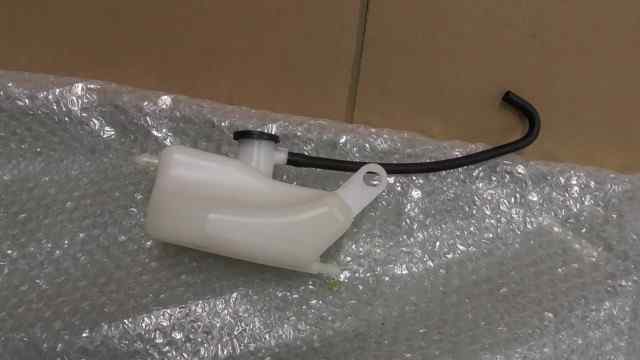 バイクパーツ　N-MAX155　SG50J-004　の　ラジエタータンク *1653617079　【中古】【送料込】