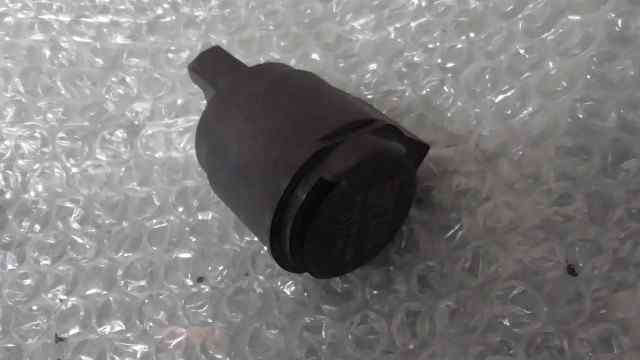 バイクパーツ　ベンリィ　プロ　AA03-1011xxx　の　ウインカー　リレー *1654051184　【中古】【送料込】