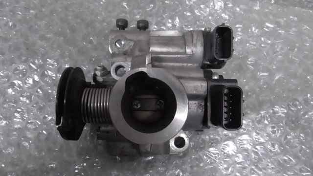 バイクパーツ アクシスZ SED7J-018xxx の スロットルボディ *1655781955 【中古】【送料込】