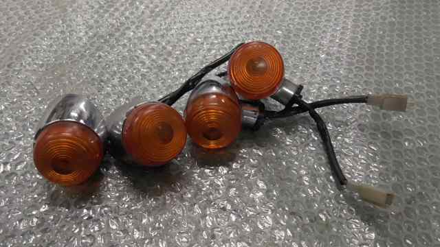 バイクパーツ　ビーノ2スト　5AU-057xxx　の　ウインカーセット *1660009095　【中古】【送料込】