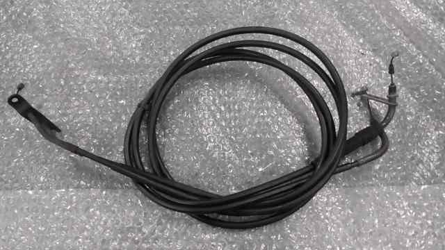 バイクパーツ グランドマジェスティ250 SG15J-015xxx の アクセルワイヤー *1660011622 【中古】【送料込】