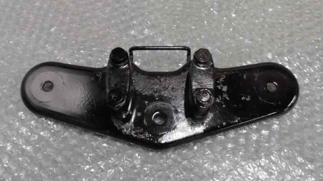 バイクパーツ ストリートマジックS CA1LB-106xxx の トップブリッジ *1660870123 【中古】【送料込】