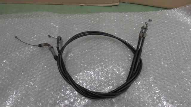 バイクパーツ スティード400 NC26-1390xxx の アクセル ワイヤー *1661487335 【中古】【送料込】