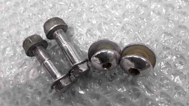 バイクパーツ　CB400 SUPER FOUR　NC31-1031xxx　の　リアサスボルト *1664934127　【中古】【送料込】