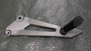 バイクパーツ YBR125 LBPPCJLL0F0001xxx の タンデムステップ 左 *1665723423 【中古】【送料込】