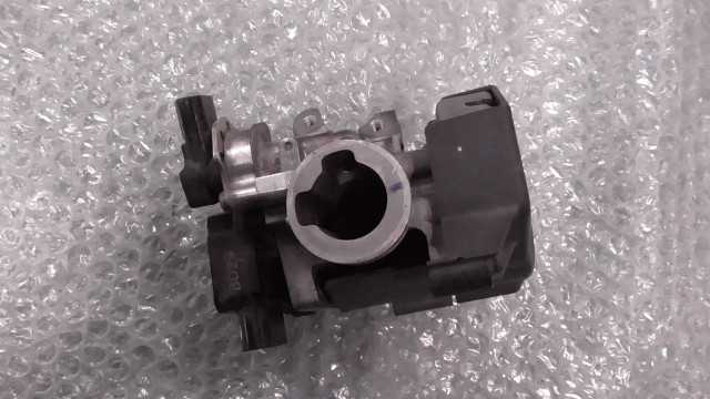 バイクパーツ カブ 50 FI カスタム AA01-1794xxx の スロットルボディ *1668478982 【中古】【送料込】