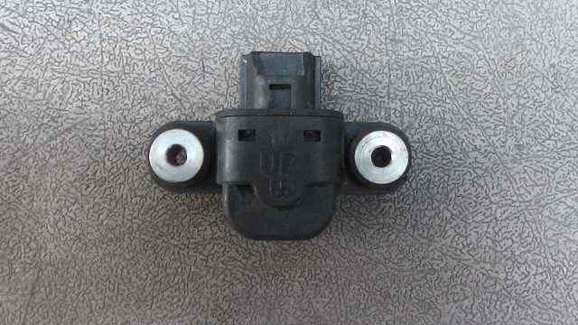 バイクパーツ　クレアスクーピーFI　AF55-1703xxx　のアングルセンサー *1533879656　【中古】【送料込】