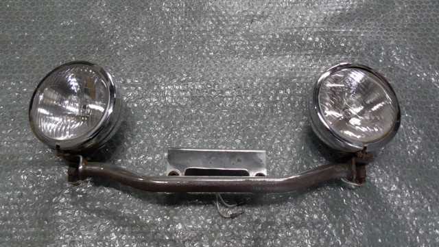 バイクパーツ　V-TWIN マグナ　MC29-1004xxx　の　フォグランプ　ジャンク *1672977757　【中古】【送料込】(2)