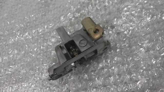 バイクパーツ　ジョグ　トランク　SA12J-005xxx　の　シートロック *1673420929　【中古】【送料込】