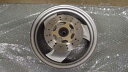バイクパーツ アクシス50 3VP-2495xxx の フロントホイール *1673490950 【中古】【送料込】