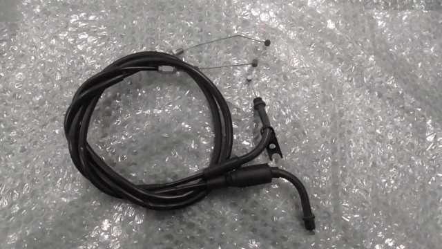 バイクパーツ GSR250 LC6GJ55D001113xxx の アクセルワイヤー *1677029056 【中古】【送料込】