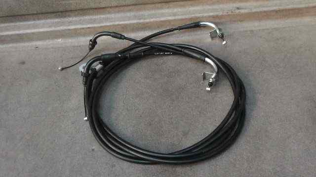 バイクパーツ ジョグ(FI) AY01-1013xxx の アクセルワイヤー *1543541140 【中古】【送料込】
