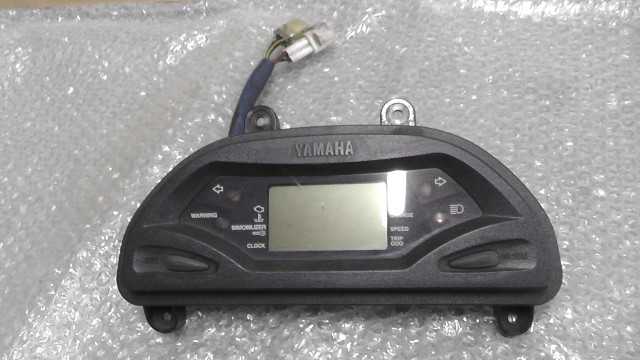 バイクパーツ　マジェスティ125FI　5CA-901xxx　の　メーター *1689734801　【中古】【送料込】