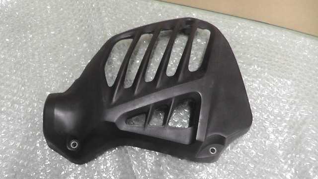 バイクパーツ　トリシティ155　SG37J-002xxx　の　ラジエターカバー *1692925857　【中古】【送料込】