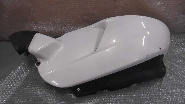 バイクパーツ　ジェンマ250　CJ47A-102xxx　の　エンジンカバー　傷 *1696555155　【中古】【送料込】