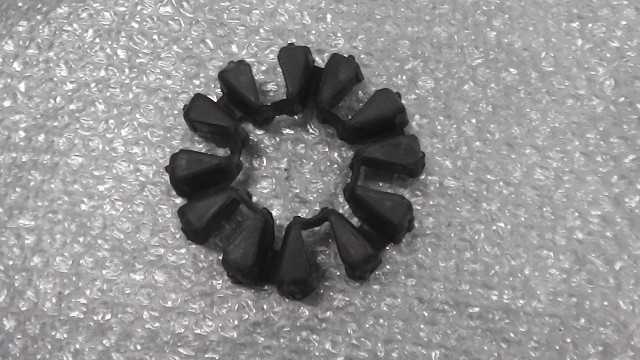 バイクパーツ　エストレヤRS　BJ250A-010xxx　の　ホイールカラー　ゴム *1697595397　【中古】【送料込】