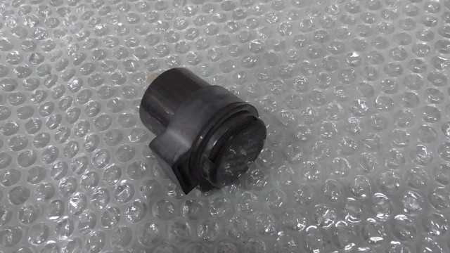 バイクパーツ　アドレス125　DT11A-103xxx　の　ウインカーリレー *1698372459　【中古】【送料込】