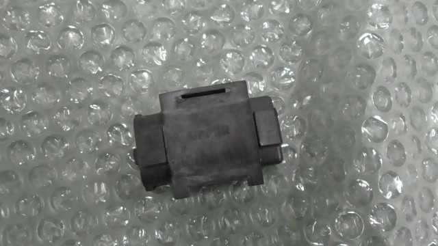 バイクパーツ　スカイウェイブ タイプS　CJ46A-105xxx　の アングル　センサー *1700011724　【中古】【送料込】