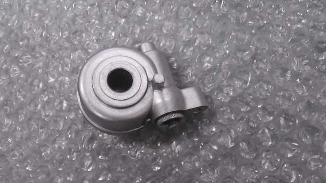 バイクパーツ　SCR110　LWBTDH10991013xxx　の　メーターギア *1700015917　【中古】【送料込】