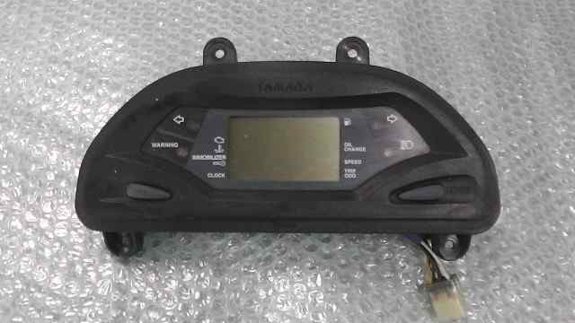 バイクパーツ　マジェスティ125FI　LPRSE27105A-105xxx　の　メーター *1566452028　【中古】【送料込】