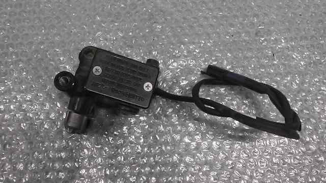 バイクパーツ　S-MAX155　RKRSG2710DA017　の　マスターシリンダー　左 *1566873670　【中古】【送料込】