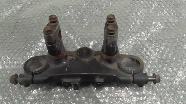 バイクパーツ　ジェベル125　SF44A-102xxx　の　トップブリッジ *1702603698　【中古】【送料込】