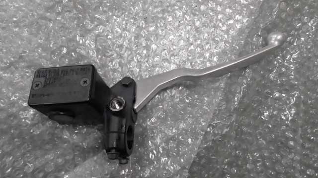 バイクパーツ　スカイウェイブ タイプS　CJ46A　の　マスターシリンダー　右 *1705547982　【中古】【送料込】