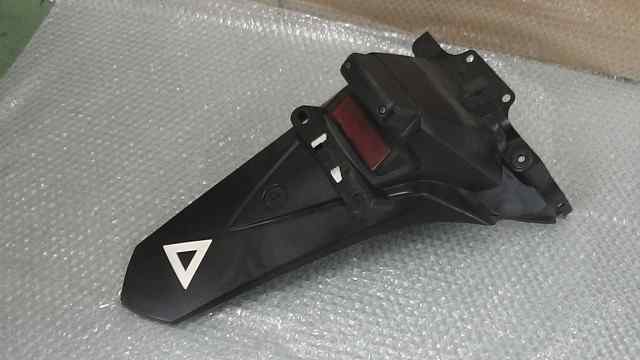 バイクパーツ　ディオ110　JF31-1000xxx　の　リアフェンダー *1567652496　【中古】【送料込】