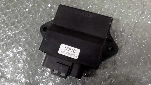 バイクパーツ　ジョグ(FI)Deluxe　SA39J-656xxx　の　CDI *1708587067　【中古】【送料込】