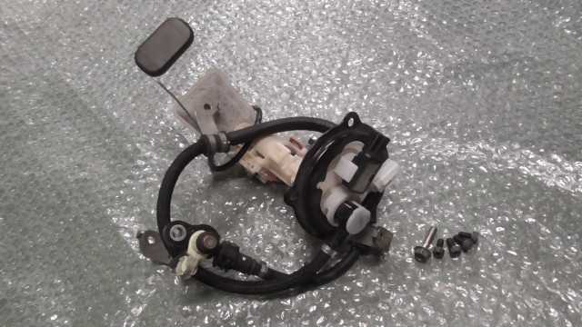 バイクパーツ　ギア4スト　UA07J-017xxx　の　燃料ポンプ *1709164203　【中古】【送料込】