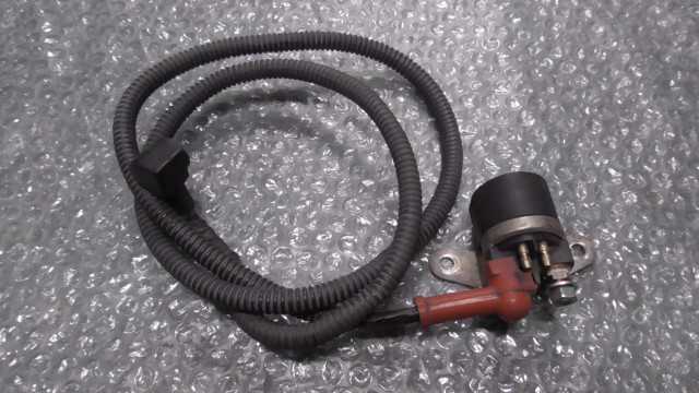 バイクパーツ　EN125-2A　LC6PCJK63E0008xxx　の　スターターリレー *1709279853　【中古】【送料込】