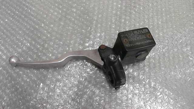 バイクパーツ　スカイウェイブ　CJ46A　の　マスターシリンダー　左 *1711091182　【中古】【送料込】