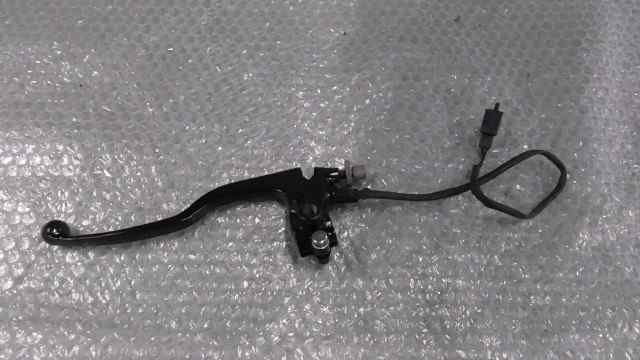 バイクパーツ YBR125 LBPPCJLA270196 の クラッチレバーホルダー 左 M10 *1581910036 【中古】【送料込】