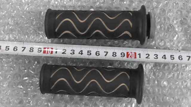 バイクパーツ スマートディオ AF56-1012 の グリップ カラー *1582168458 【中古】【送料込】