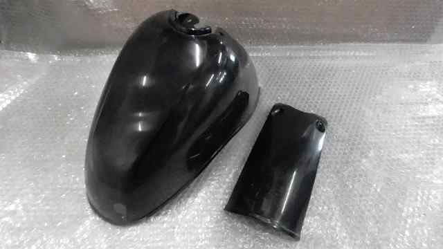 バイクパーツ　ベルデ　CA1MA-122xxx　の　フロントフェンダー　傷　爪折れ *1588038635　【中古】【送料込】