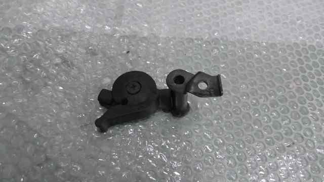 バイクパーツ FZR250 2KR-117 の チョークレバー *1594351580 【中古】【送料込】