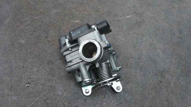 バイクパーツ　BW’S 4スト　SA44J-004　の　スロットルボディ *1453345331　【中古】【送料込】