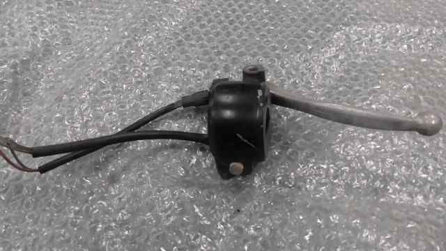 バイクパーツ　レッツ　CA1KA-103xxx　の ハンドル　スイッチ　右　M8 *1607047616　【中古】【送料込】