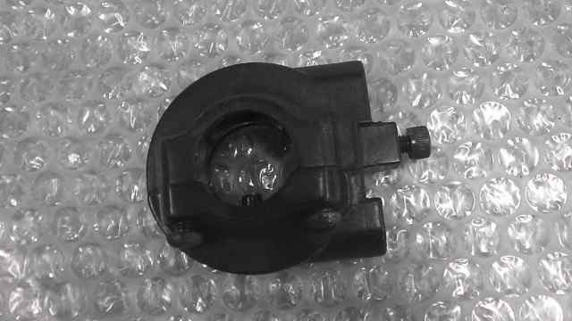 バイクパーツ アクシストリート SE53J-151 の アクセルグリップ ホルダー *1611798577 【中古】【送料込】