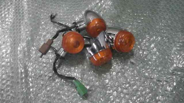 バイクパーツ　ビーノ2スト　SA10J-082xxx　の　ウインカーセット　傷 *1612924174　【中古】【送料込】