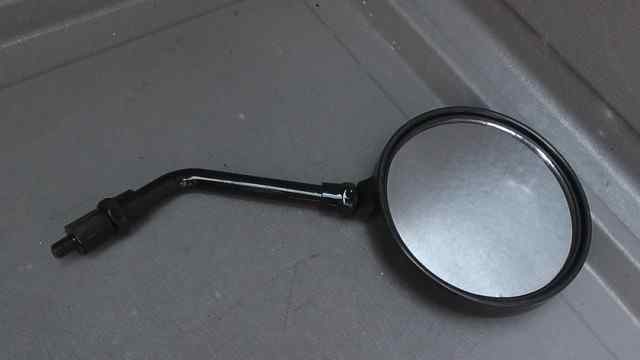 バイクパーツ　ベルデ　CA1MA-125xxx　の　ミラー右 *1397707827　【中古】【送料込】