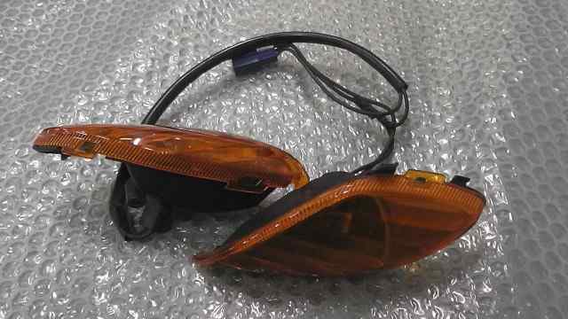 バイクパーツ　ジョグ　SA16J　の　フロントウインカー *1617242521　【中古】【送料込】